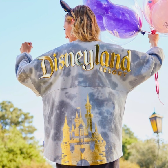 Disney Sleeping Beauty Castle Tie-Dye Spirit Jersey for Adults Disneyland L New - Picture 5 of 5